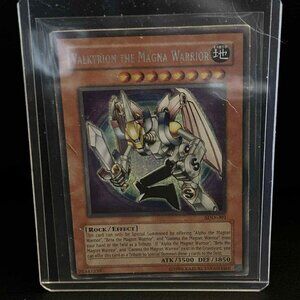 Valkyrion the Magna Warrior - SDD-001 - Secret Rare - Limited Edition Stairway t